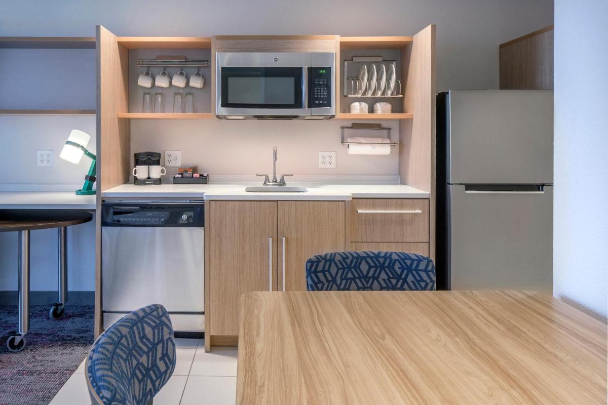 Home2 Suites by Hilton Saratoga Malta - Housity