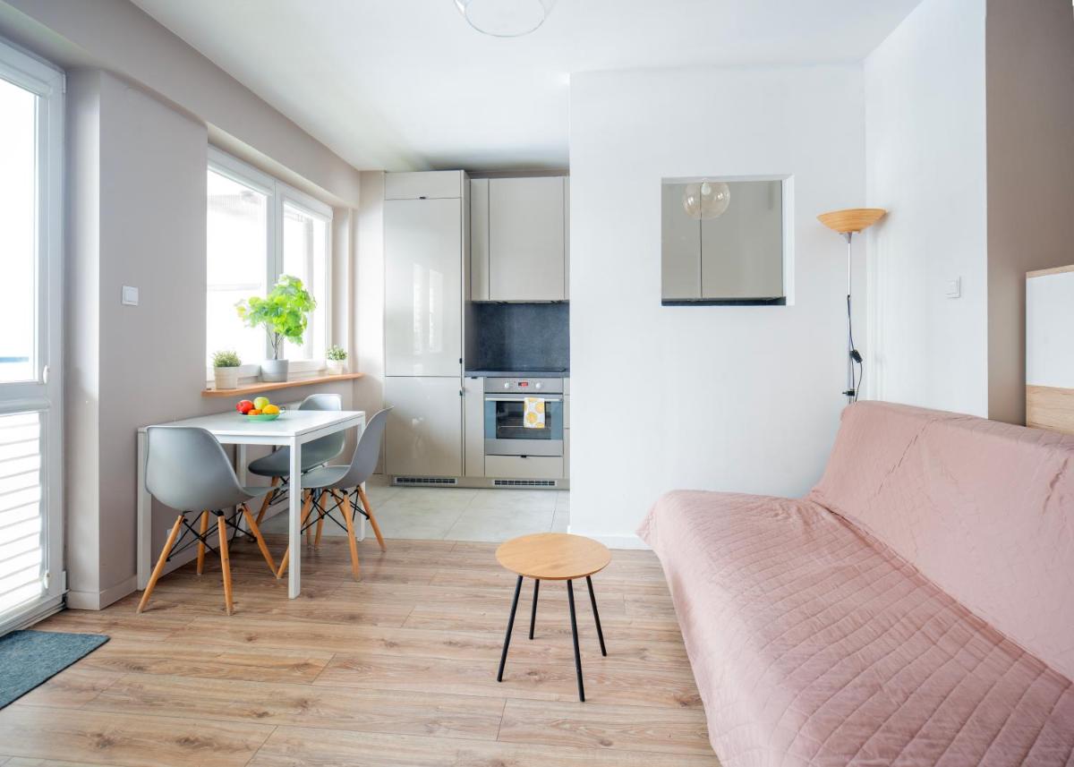 Green Kabaty Apartment 5 - Housity