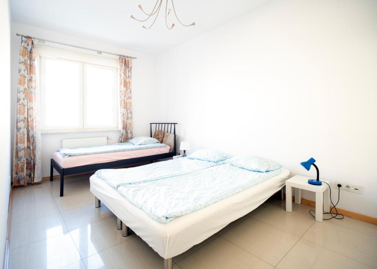 Fresh Green Kabaty apartment 4 - Hizvo