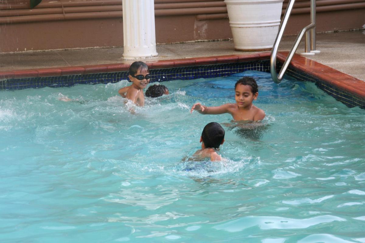 The Chancellor Hotel - Housity