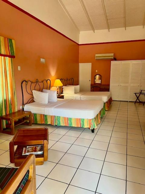 The Chancellor Hotel - Housity