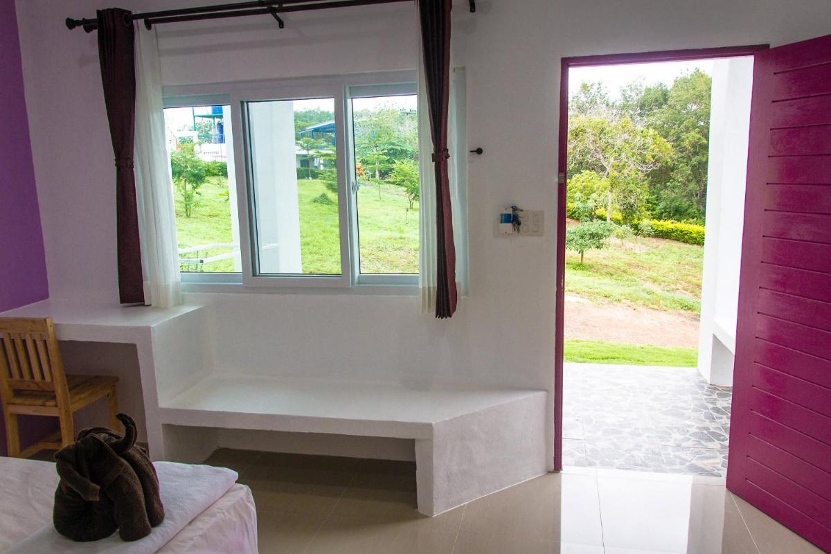 KeereeLay --- SHA Extra Plus --- - Housity