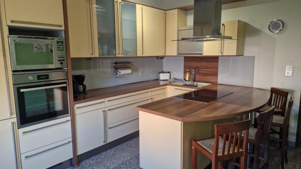 Ferienwohnung Lesenest - Housity