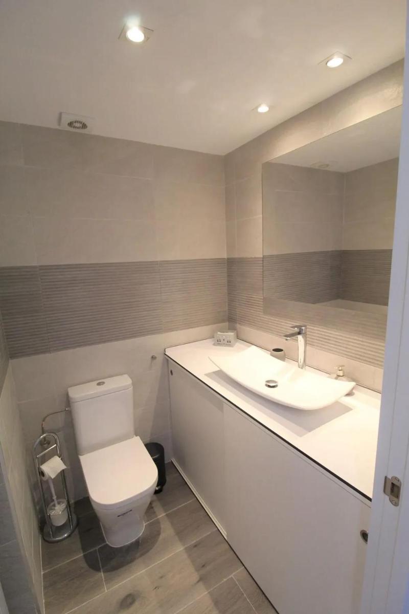 Cozy Apartment in Vinaròs with Shared Pool - Housity