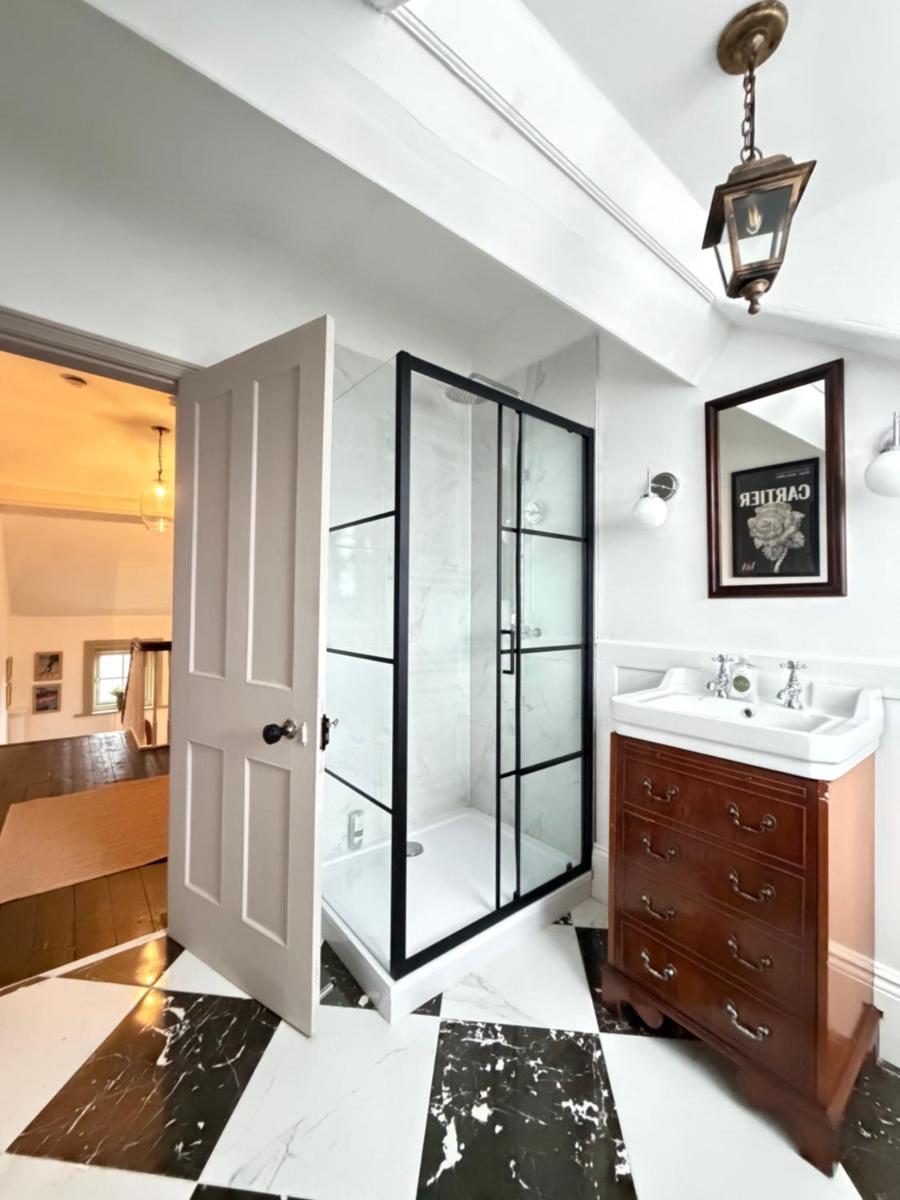 The Saltburn Townhouse - Housity