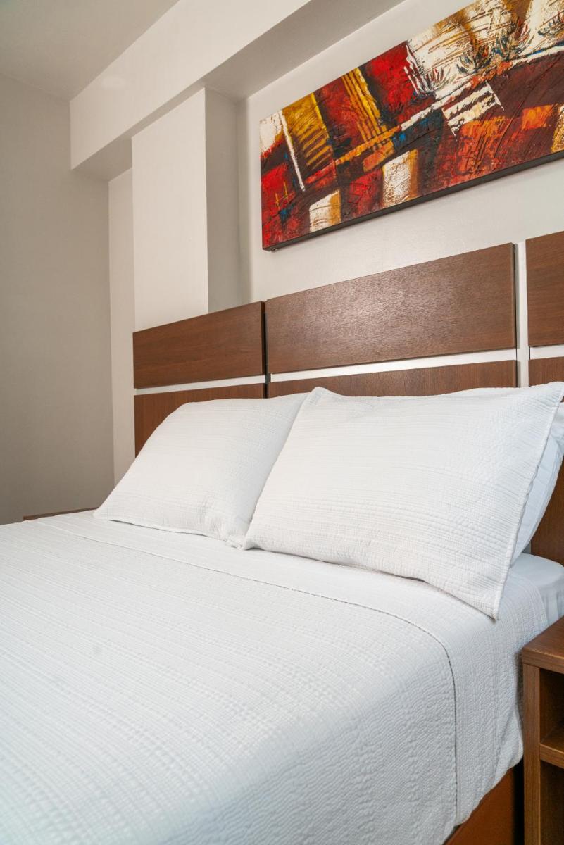 Hotel Benidorm Panama - Housity