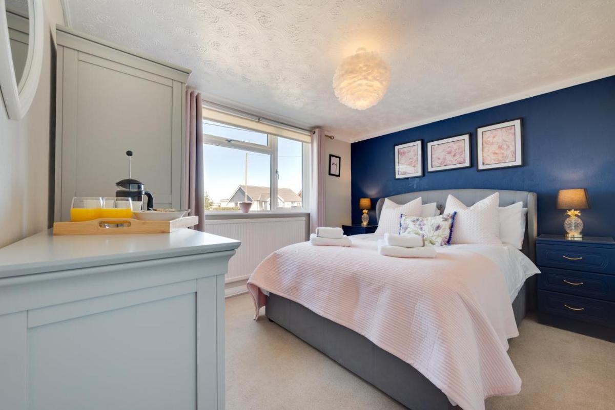 Broadway Bungalow - Housity