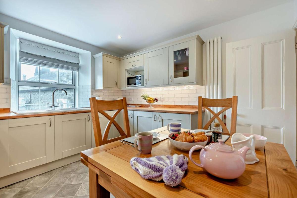 3 Bed in St. Breward oc-g28144 - Housity