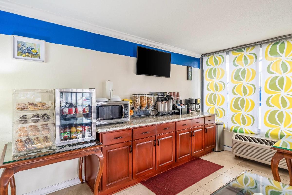 Rodeway Inn Bushnell - Housity
