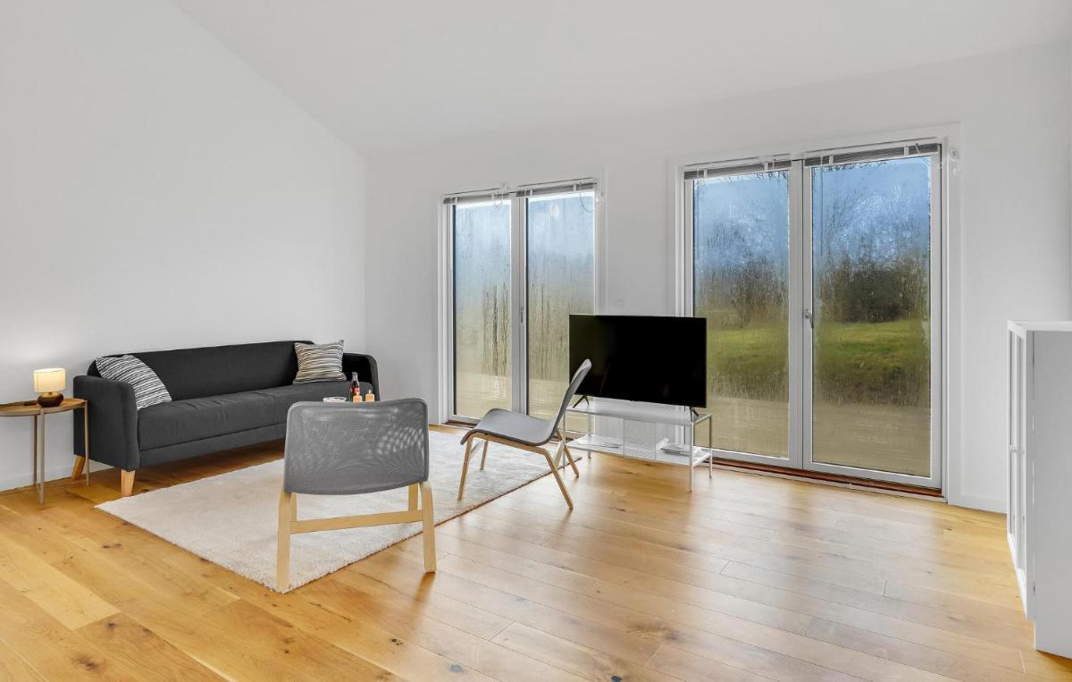 3 Bedroom Beautiful Home In Vordingborg - Housity