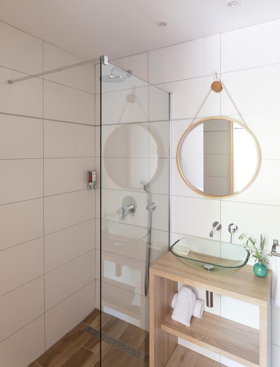 Salle de bains dans l'établissement Golfe Hôtel & Spa Porto-Vecchio