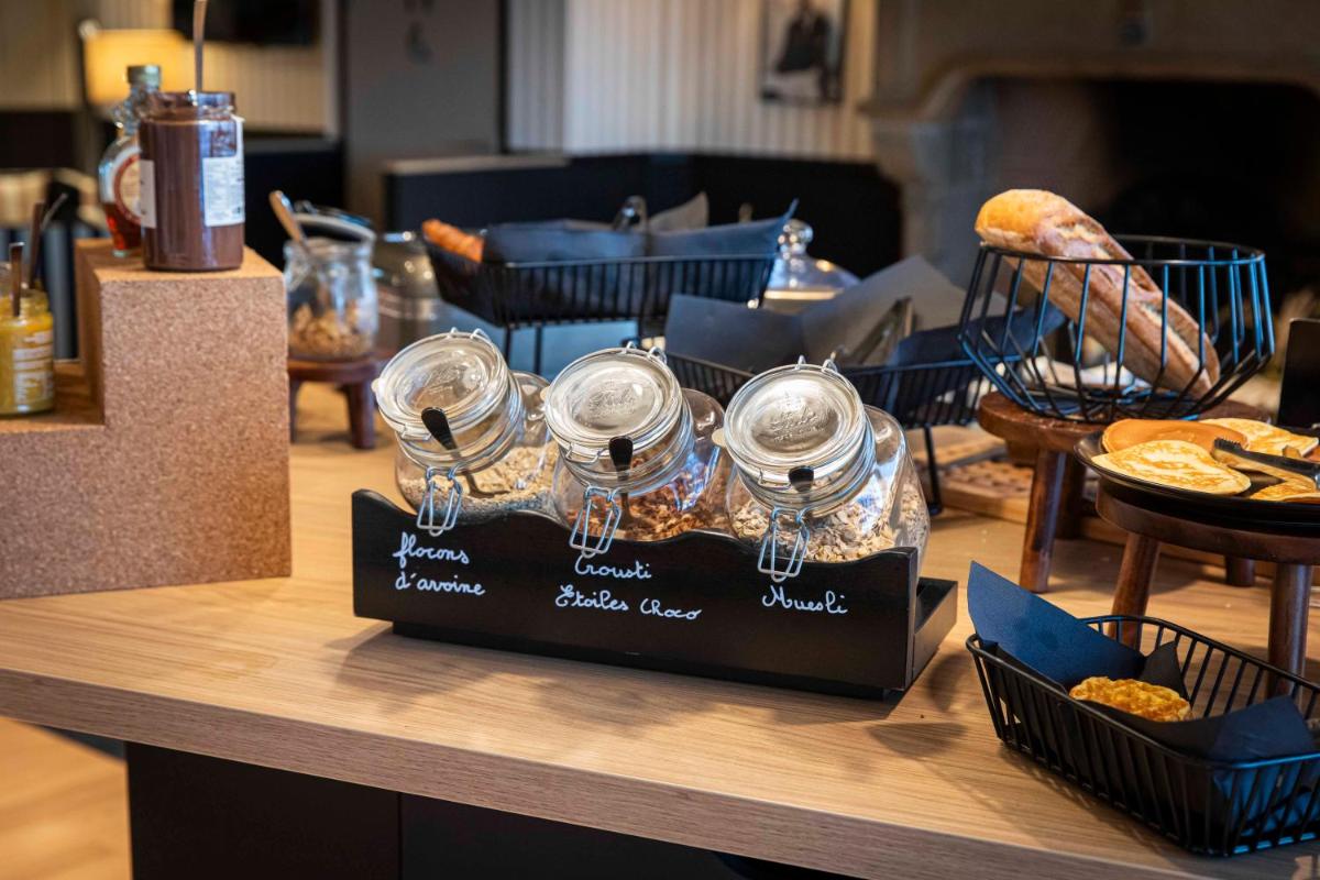 Nourriture dans l'hôtel ou à proximité