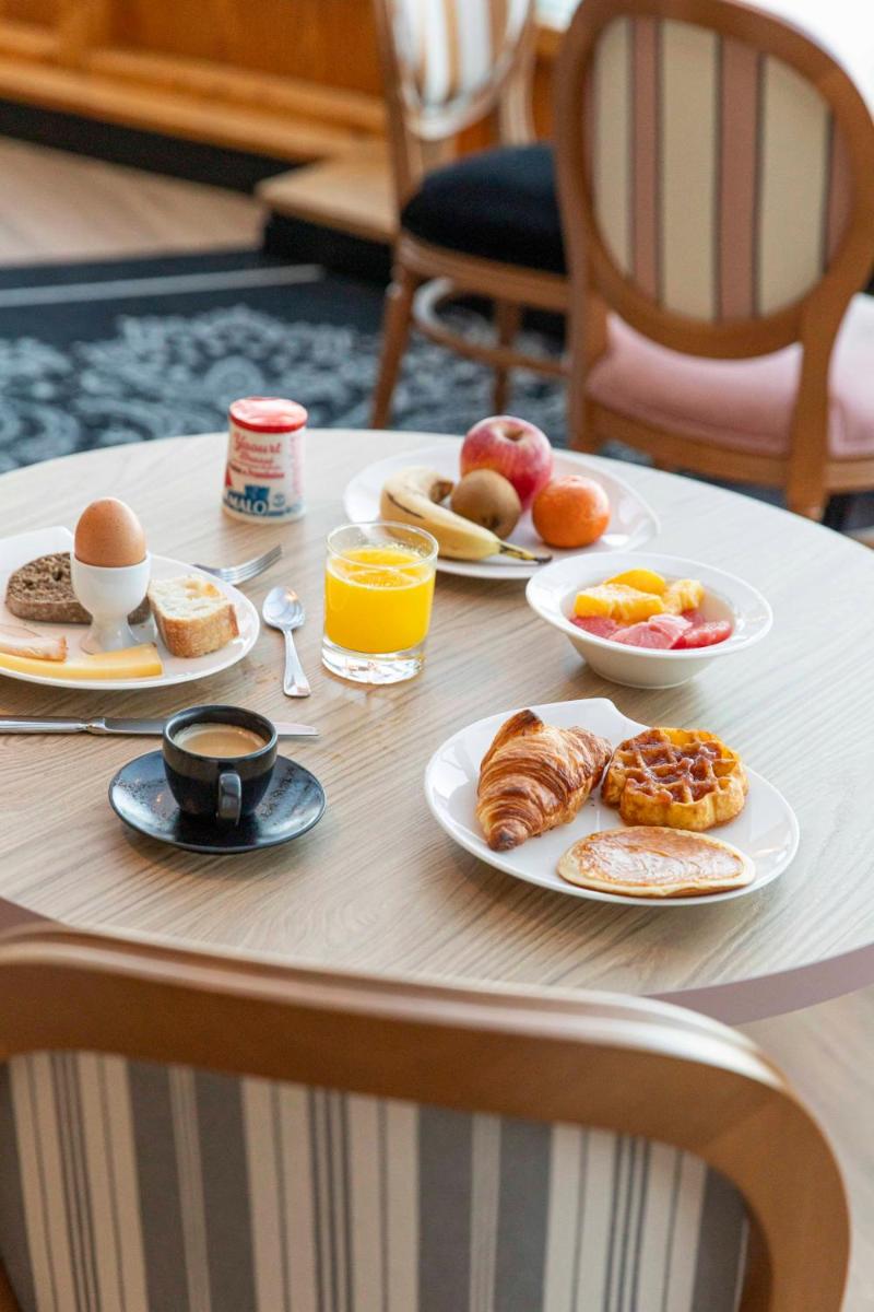 Nourriture dans l'hôtel ou à proximité