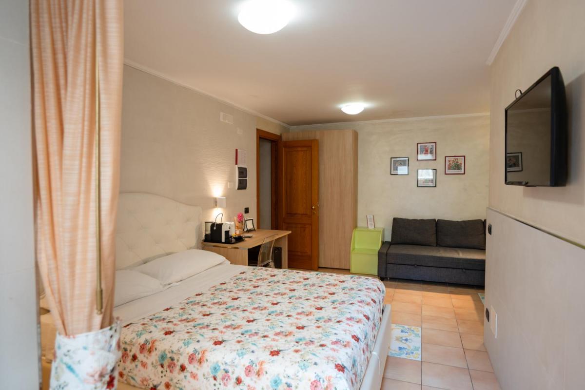Vittoria Guest House Salerno - Housity
