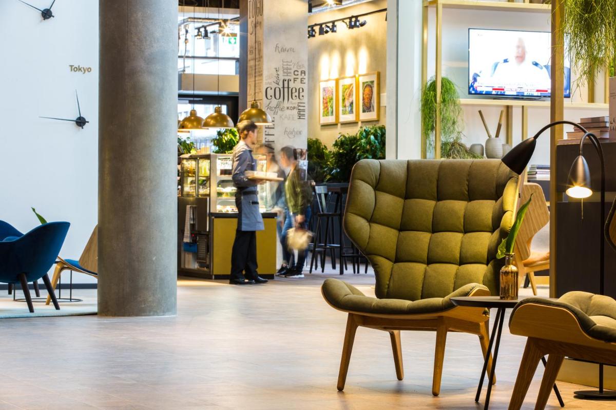 Radisson Blu Hotel, Mannheim - Housity