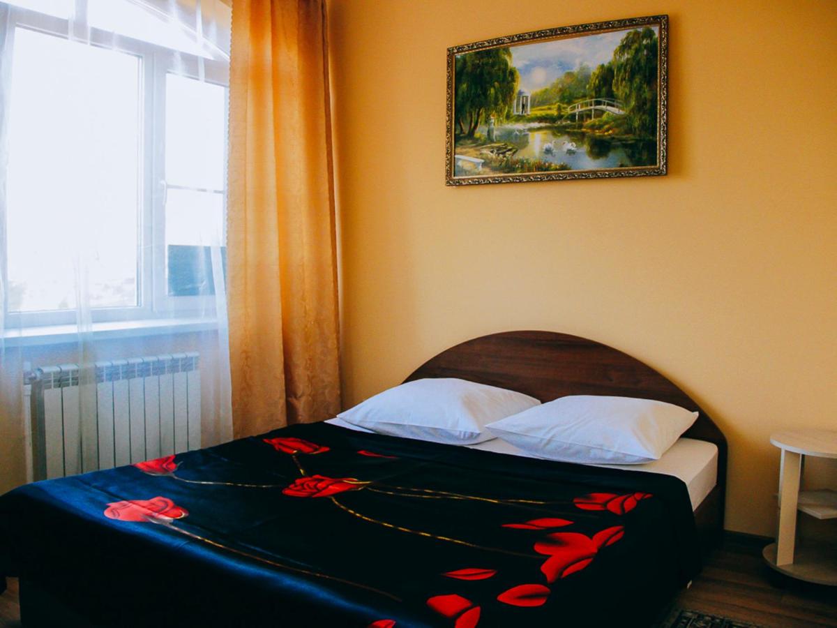 Mini Hotel Abrikos - Housity