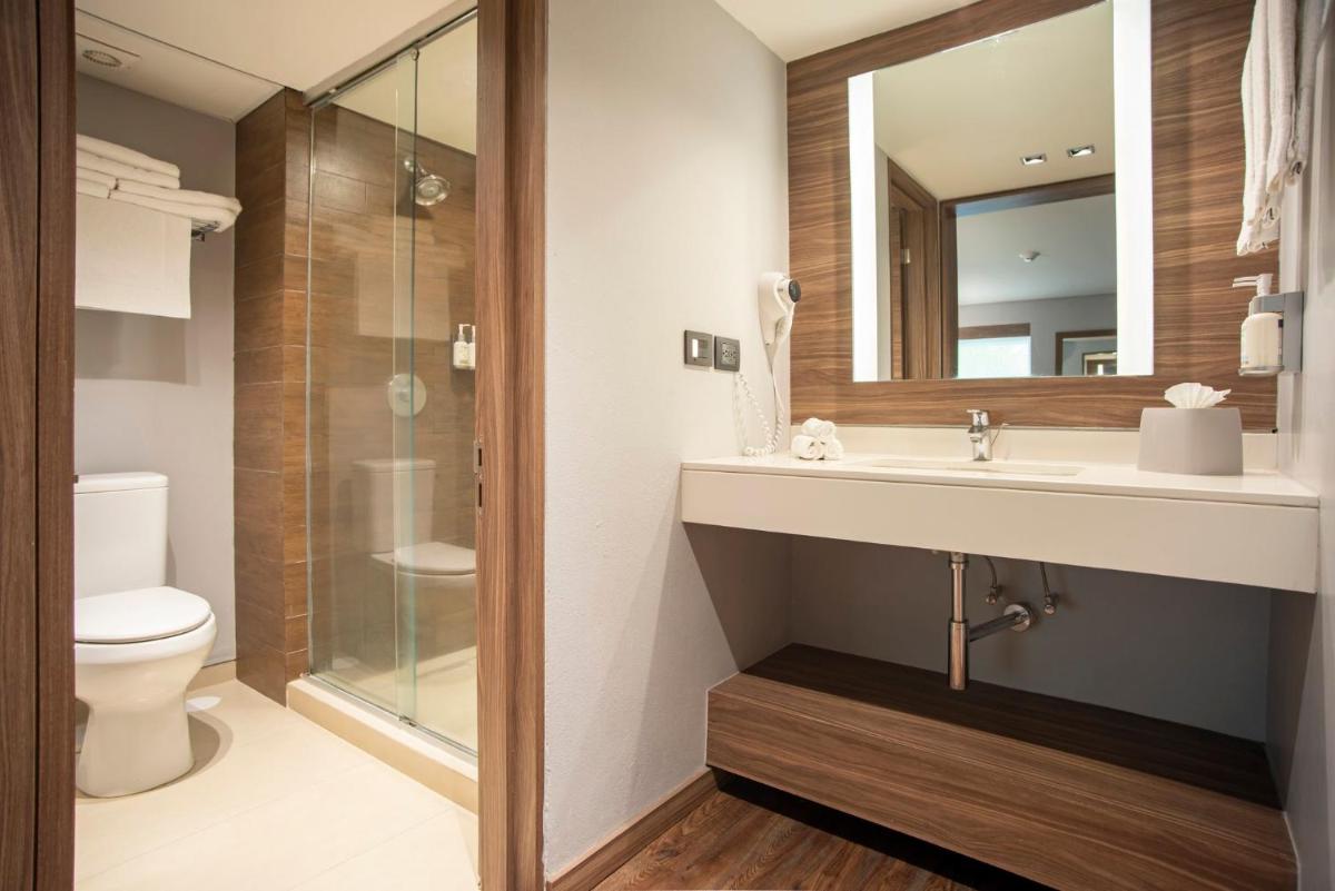 Holiday Inn Express Morelia by IHG - Housity