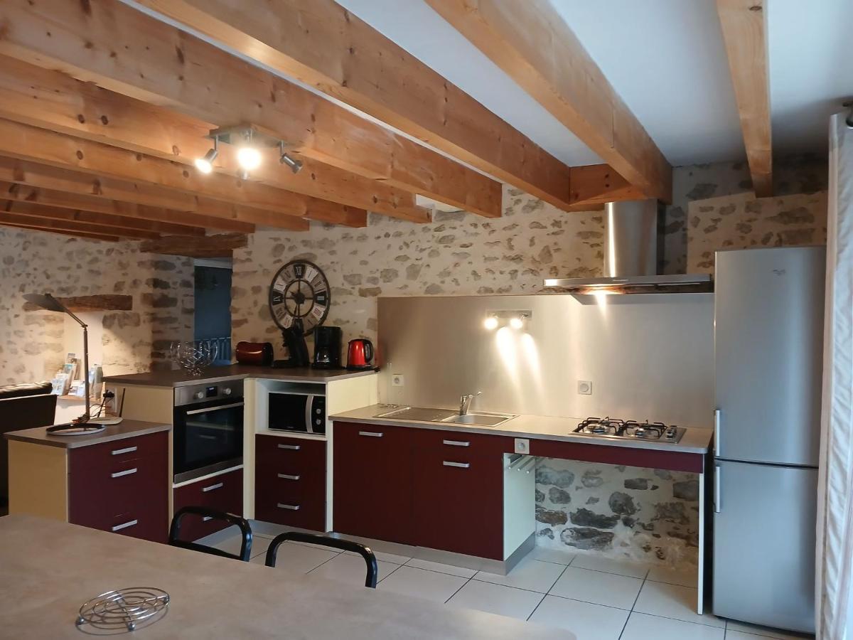Gîte rénové mitoyen PMR, 3 chambres, terrasse, proche nature - FR-1-426-112 - Hizvo