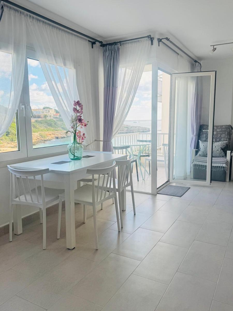 BEACH FRONT APARTMENT in CALA MARSAL with the SEA VIEW ! - Housity