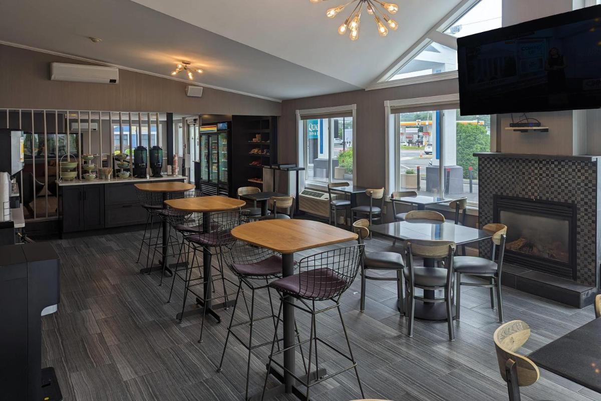 Quality Inn & Suites Northampton - Amherst - Housity