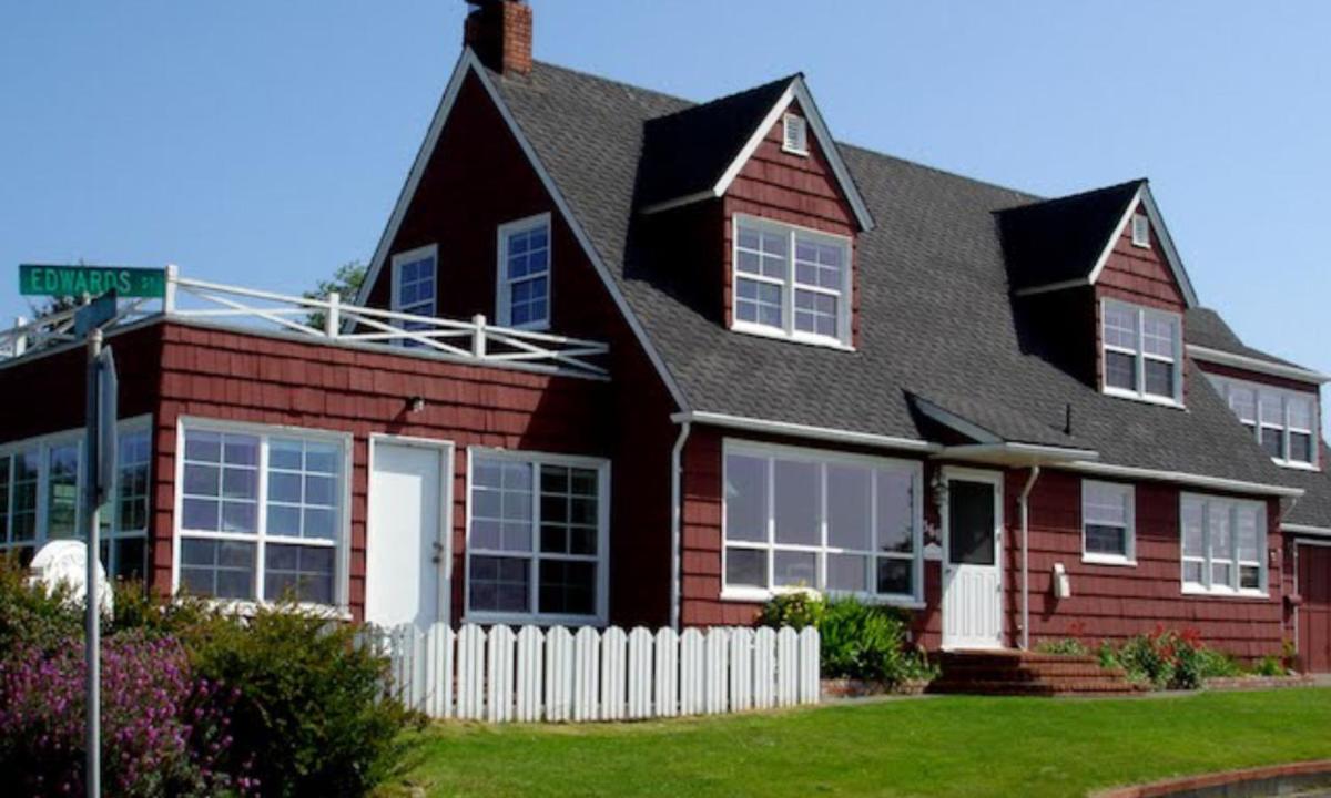 Suitetrails - Trinidad Bay Bed and Breakfast Hotel