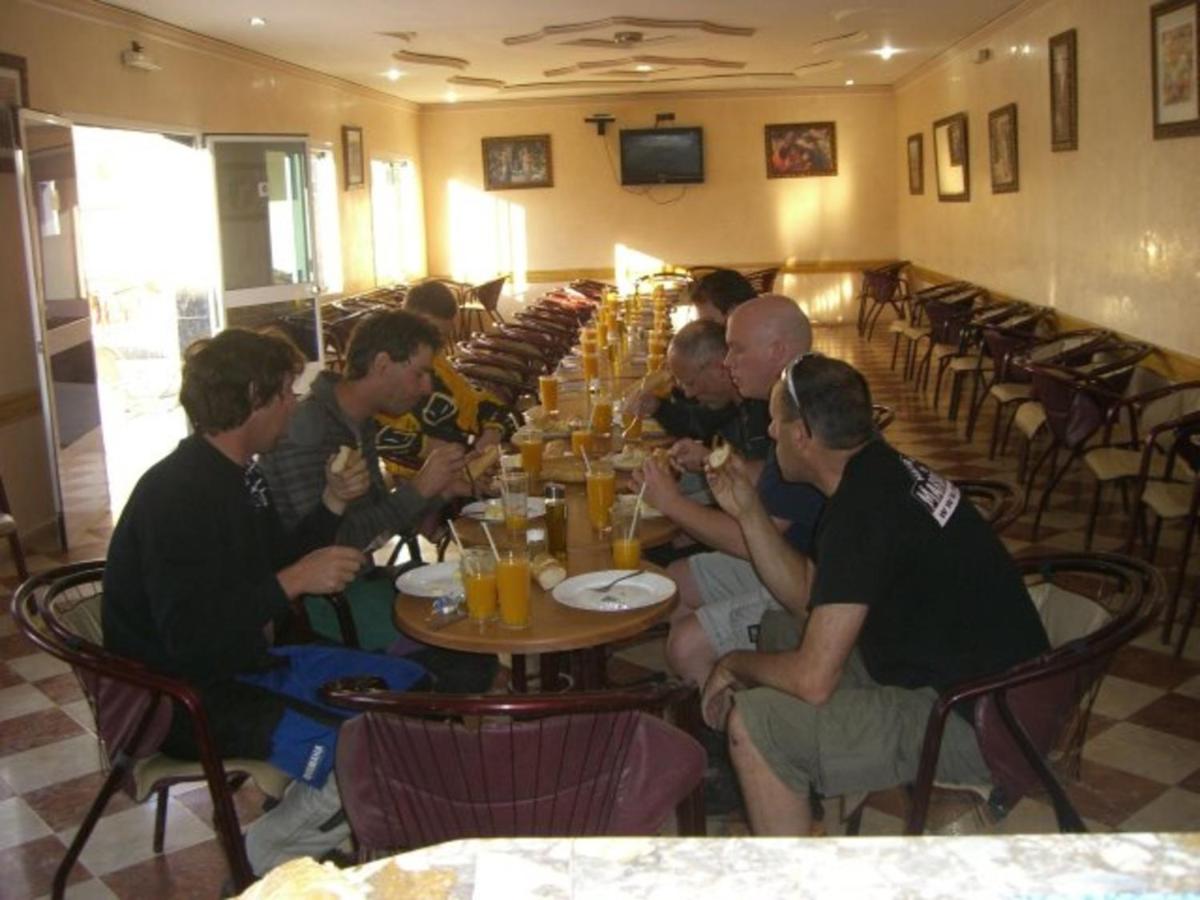 Motel Paris Dakar - Housity