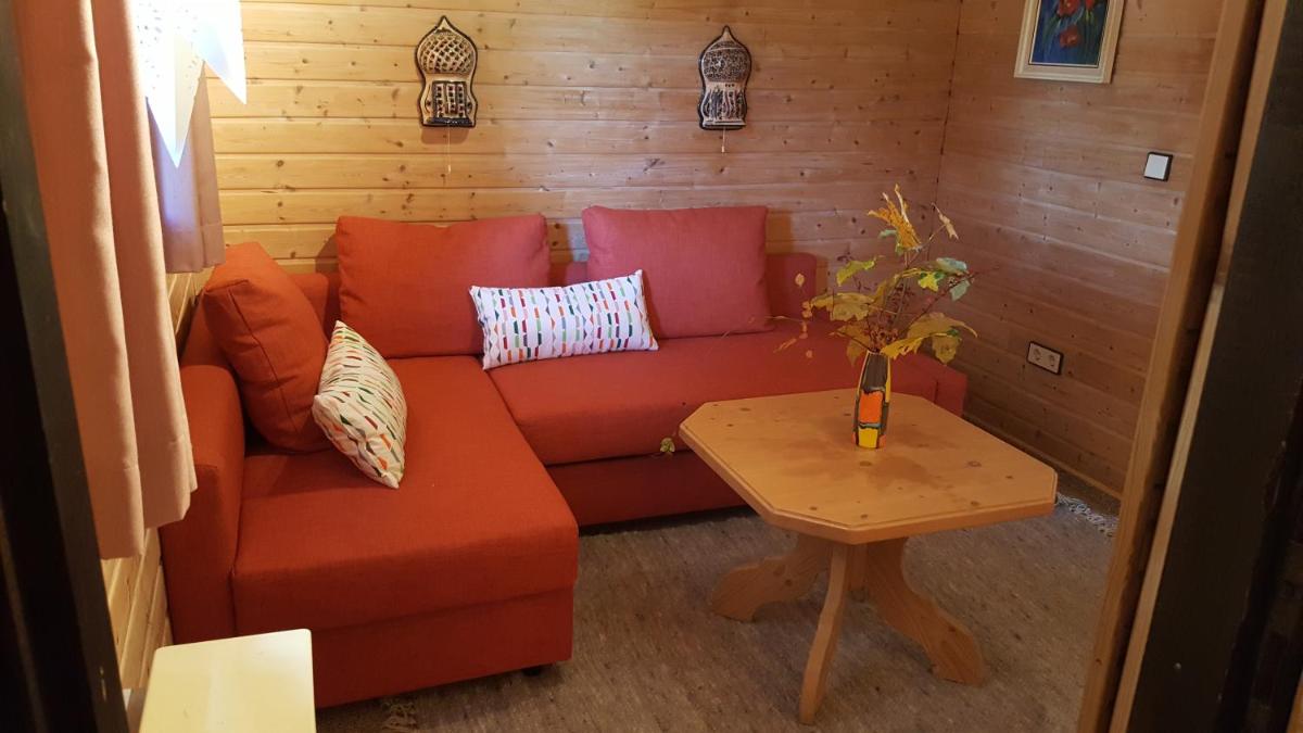 Gemütliches Ferienhaus mit grossem Garten, ideal für Naturliebhaber - Housity