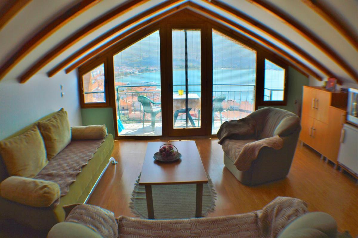 Villa Ohrid - Housity