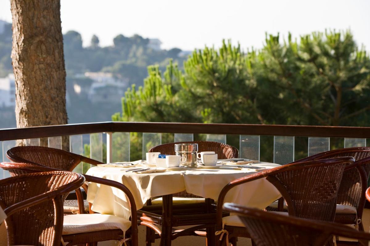 Un balcón o terraza de Almadraba Park Hotel