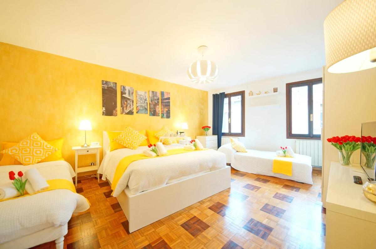 Calle dei Fabbri Apartment - Housity