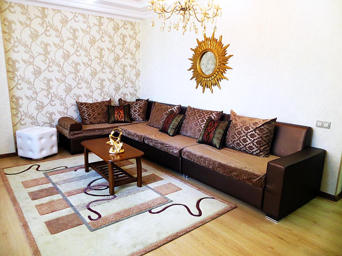 Suitetrails - Best-BishkekCity Apartments 2