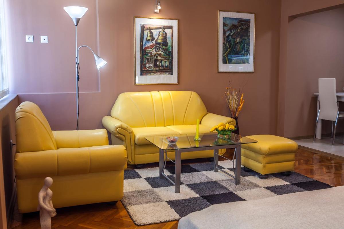 Panorama Top Floor Rooms in Hotel Tundzha - Housity