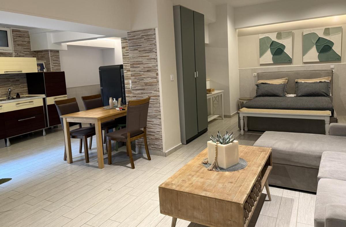 Mediterranean - Housity