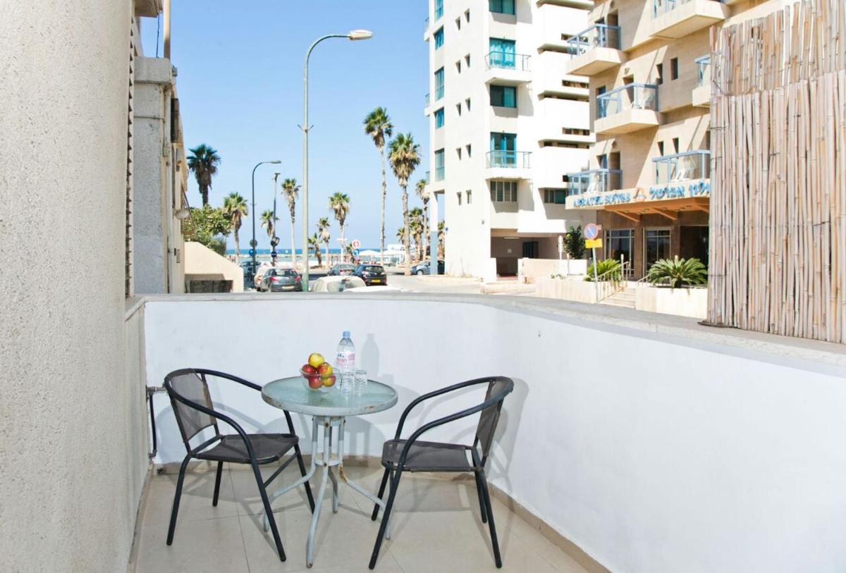 Miraks Ge'ula - Housity