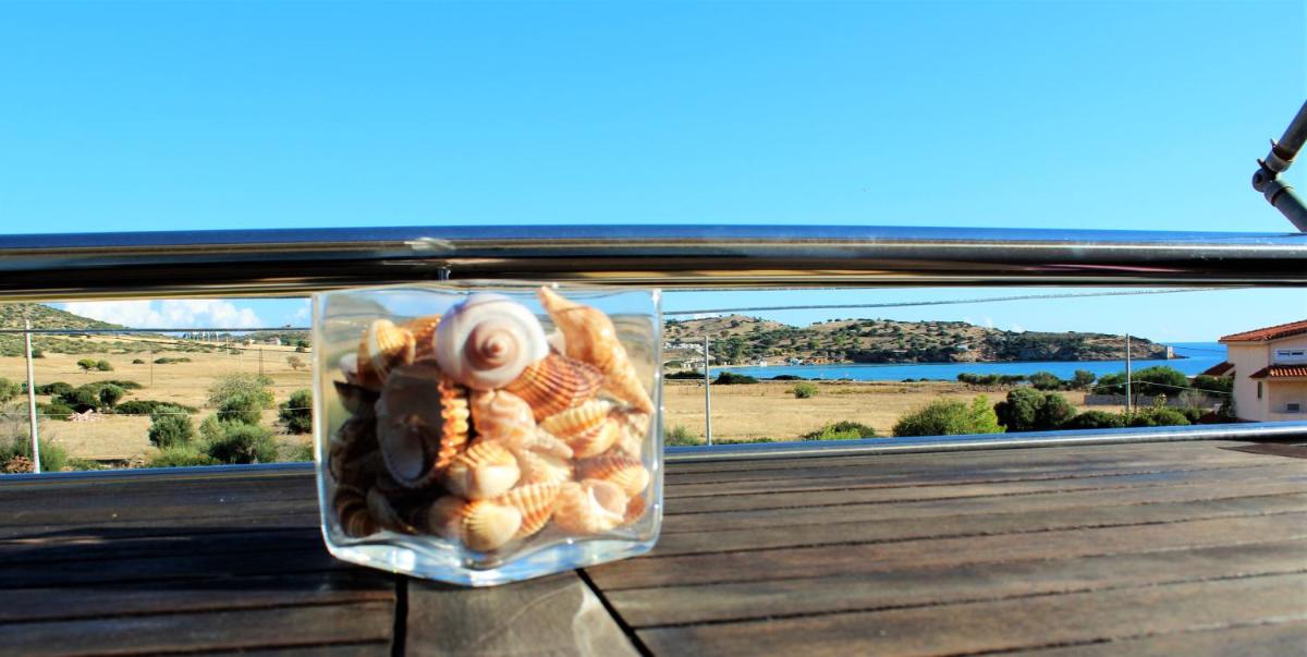 Helen's Sounio Apartments - Housity