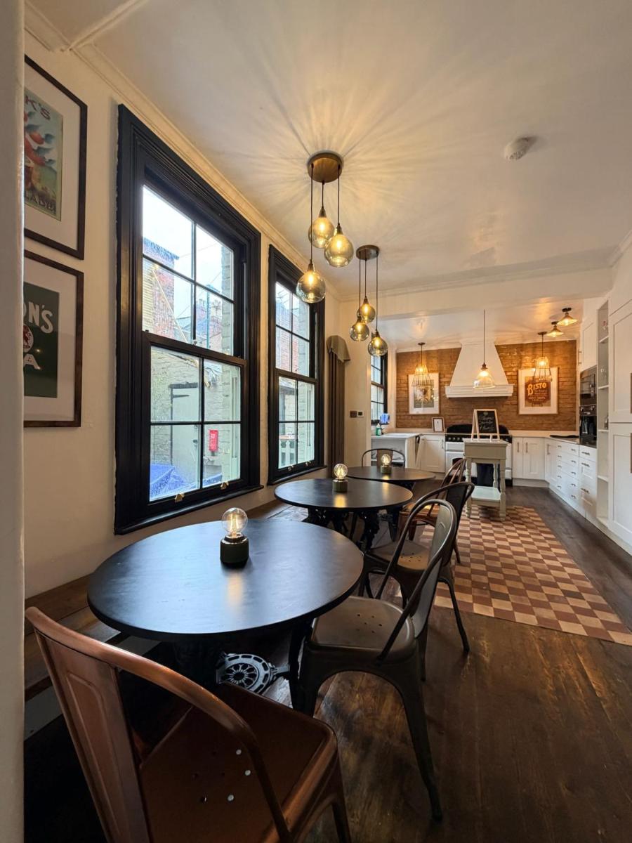 The Saltburn Townhouse - Housity
