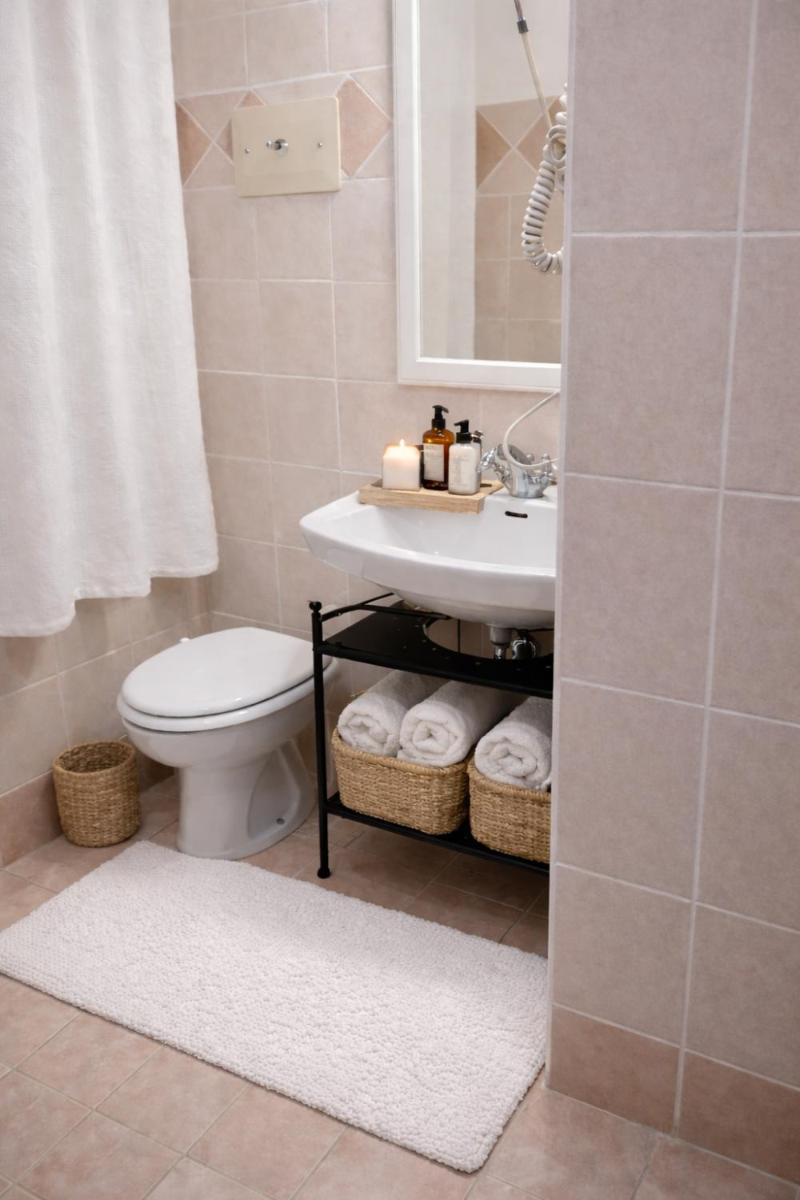 Bed and Breakfast Due Leoni - Housity