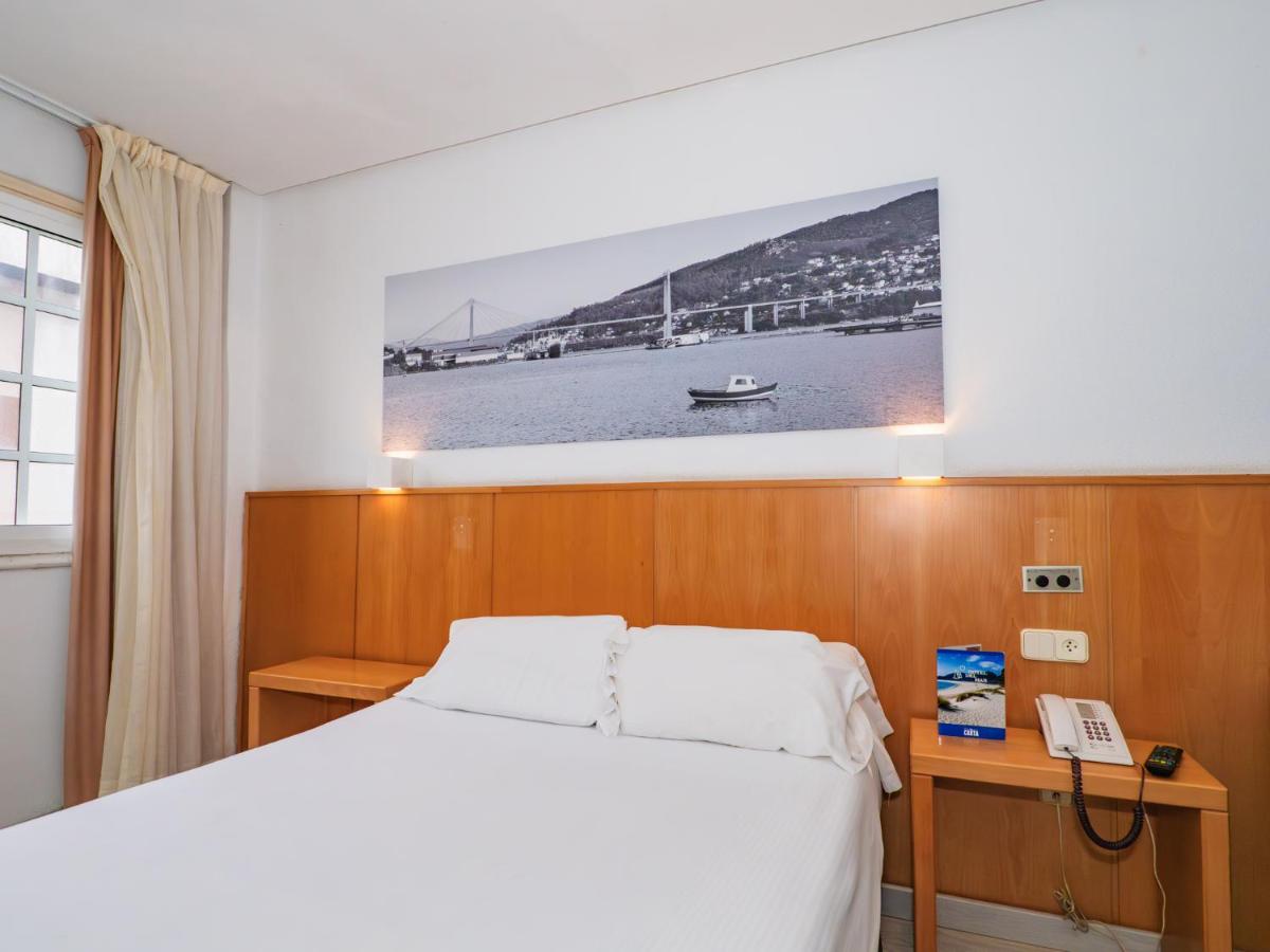 Hotel del Mar Vigo - Housity