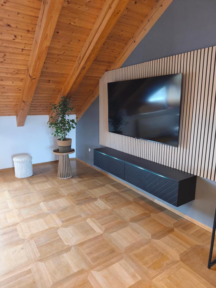 Ferienwohnung Burgzauber Burghausen nahe weltlängste Burg zentral 24h Check in - Housity