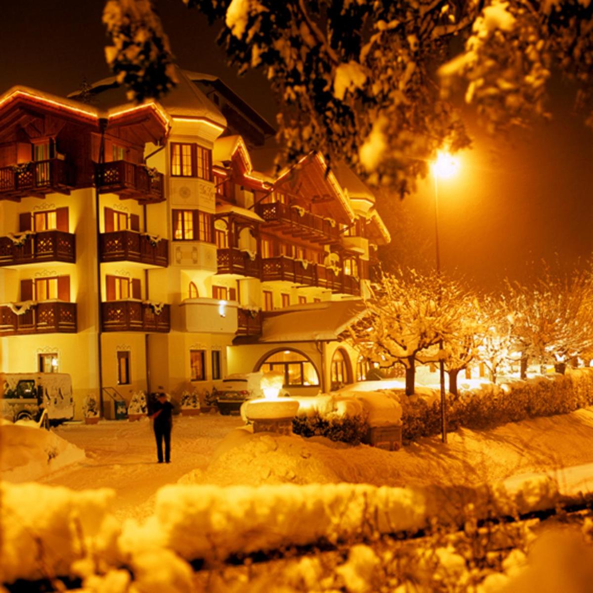 Hotel Du Lac - Housity