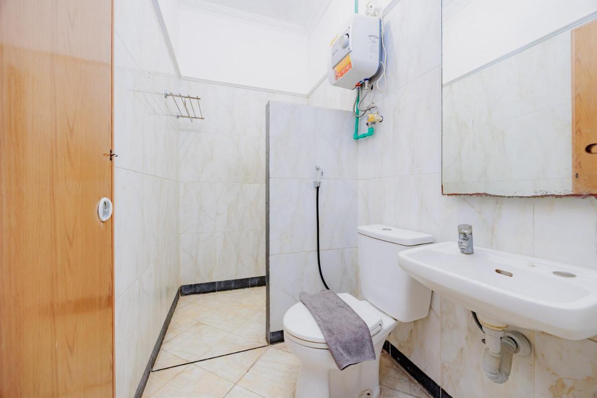 Urbanview Hotel Artama Simpang Lima by RedDoorz - Hizvo
