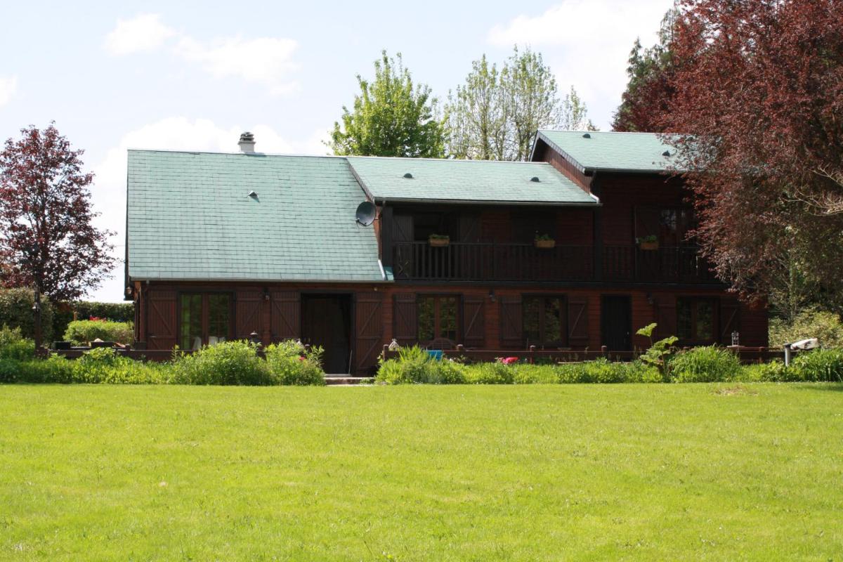 Spruce Lake - Housity