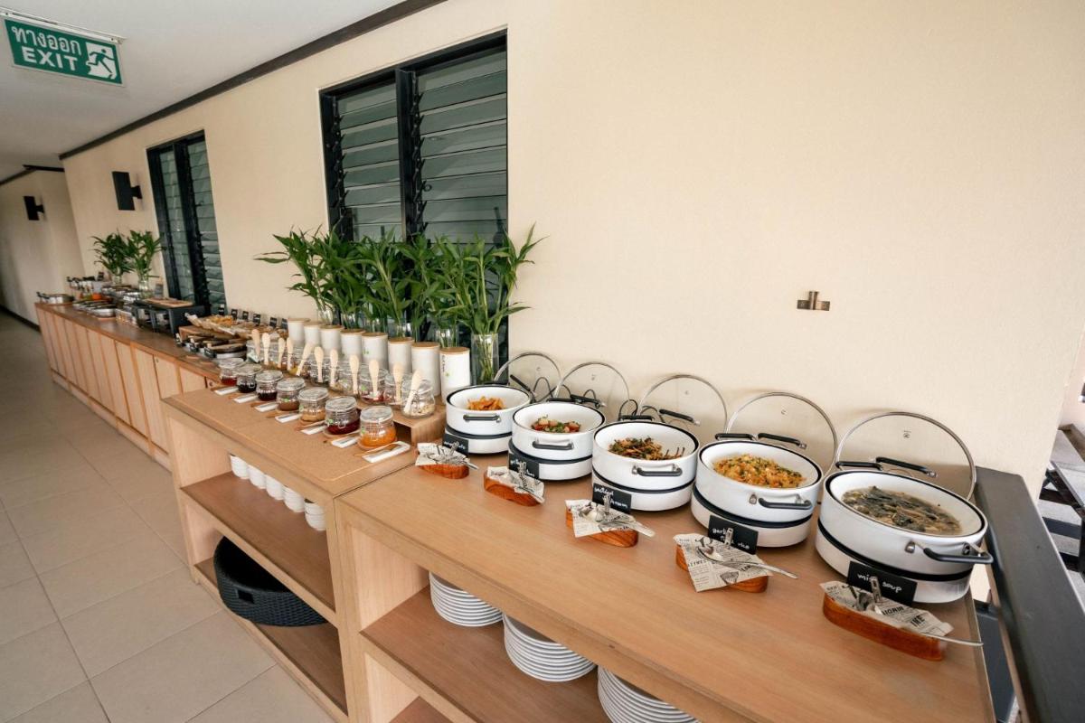 Ratana Hotel Chalong - Housity
