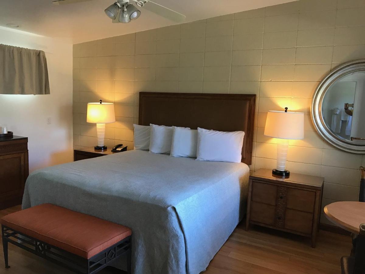 CCBC Resort Hotel - A Gay Men's Resort - Housity
