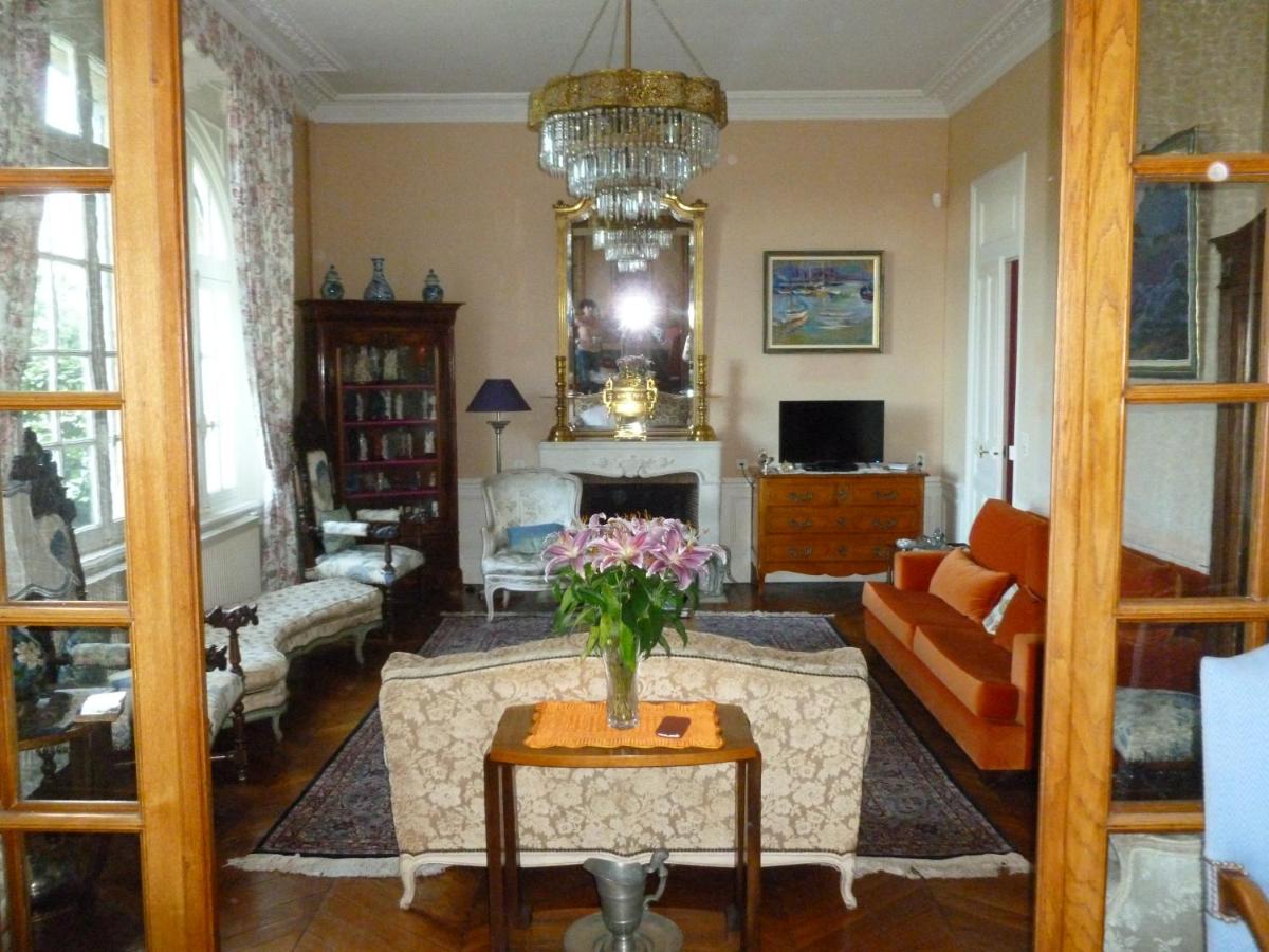 La chambre au Château - Housity
