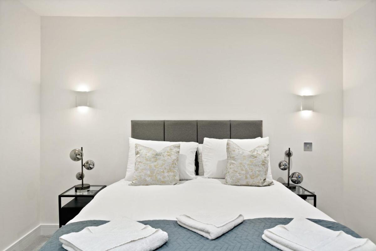 Executive 1 & 2 Bed Apartments in heart of London FREE WIFI by City Stay Aparts London - Housity