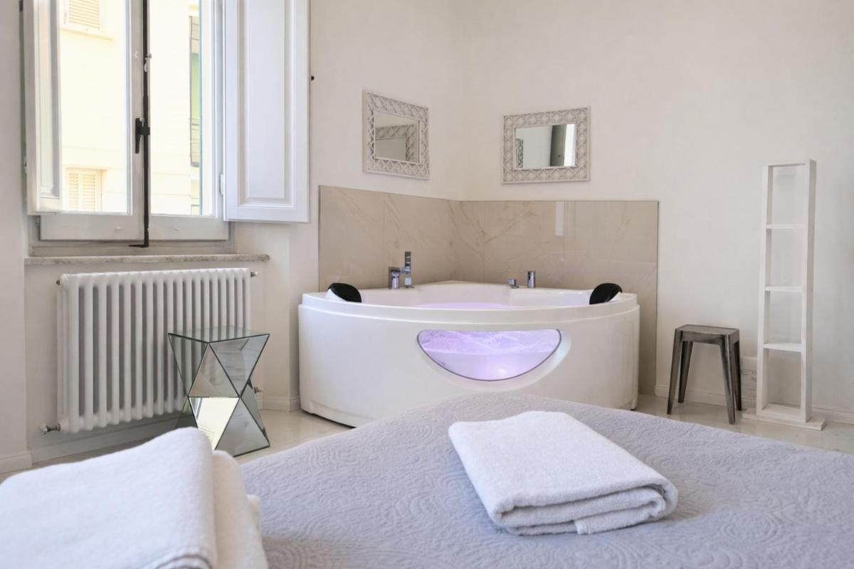 Allegra Viareggio Appartamento & Affittacamere Guest house - Housity