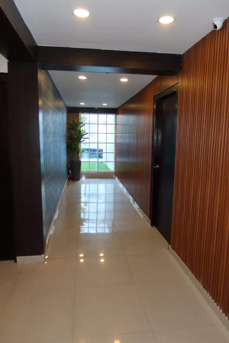Apartahotel Marbella - Housity