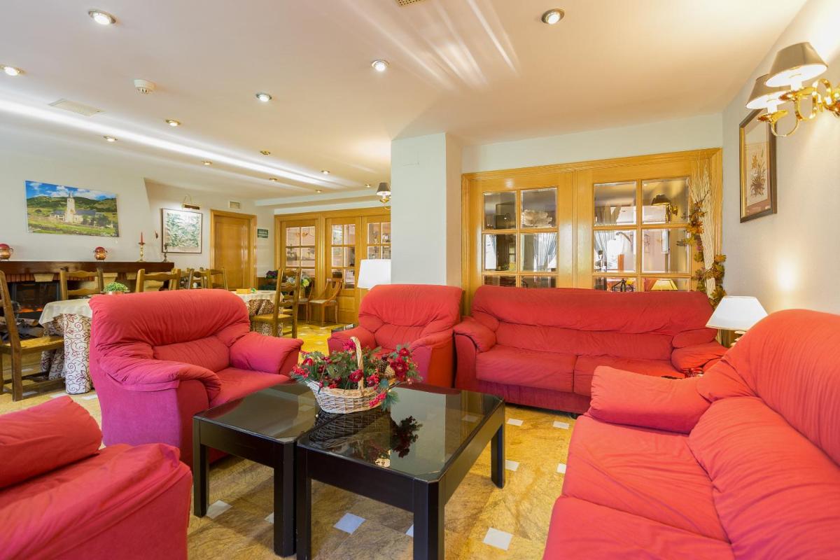 Zona de estar de Hotel Eth Solan & SPA