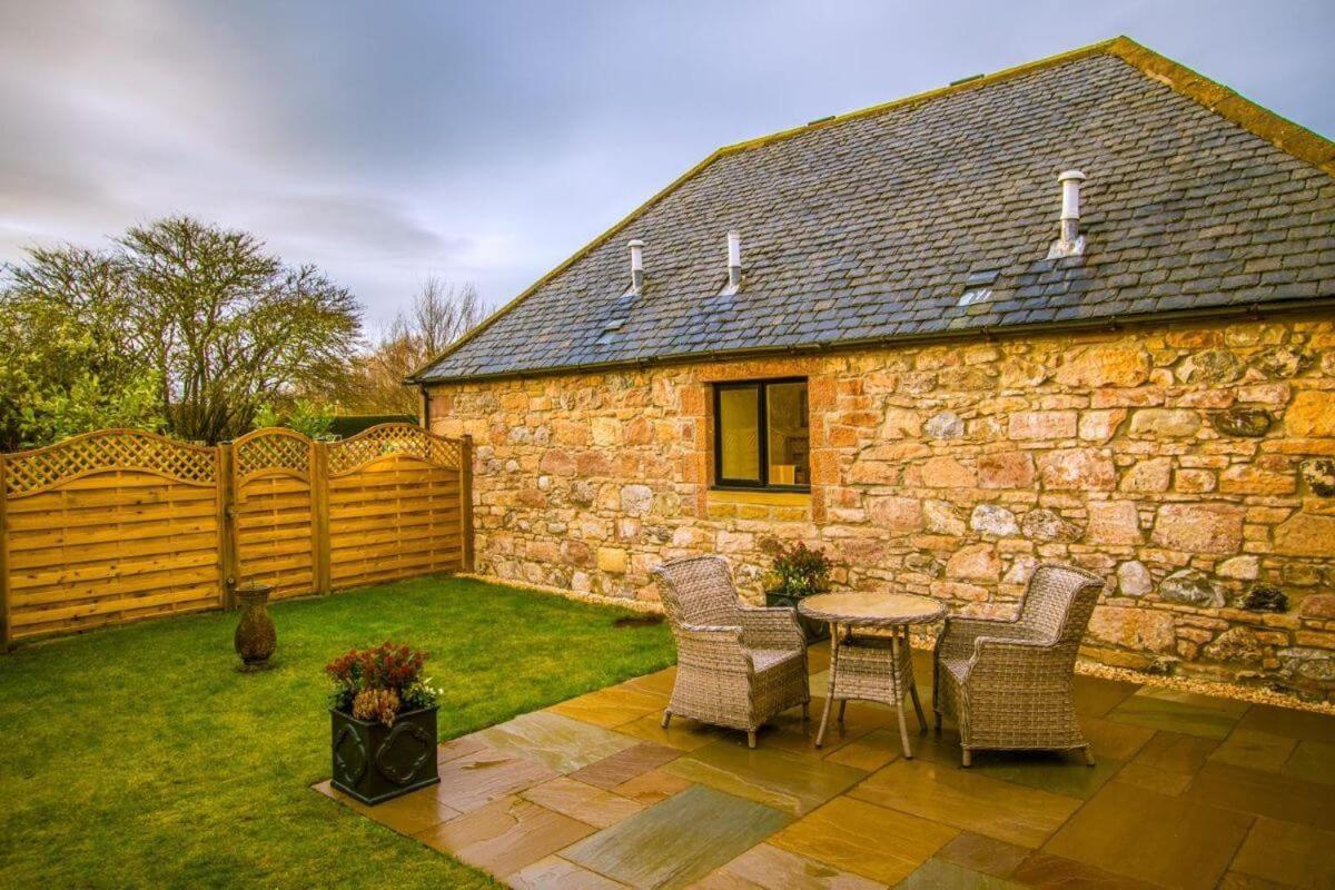 Balnagown Estates Peat Cottage - Housity